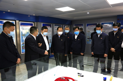 市委、市政府工作檢查組深入龍巖學(xué)院大學(xué)科技園調(diào)研科技企業(yè)孵化工作